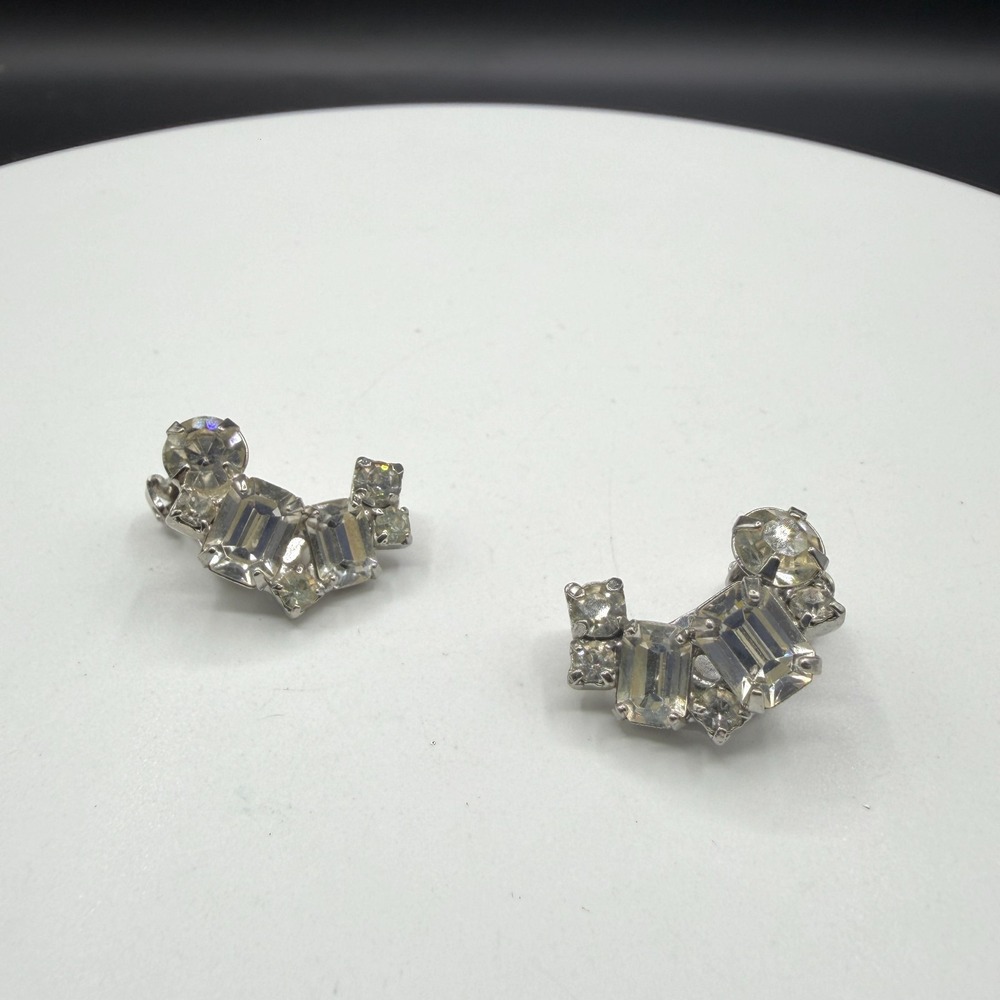 Clear Rhinestone Clip On Earrings Silver Tone Cluster Emerald Round Cut Costume
